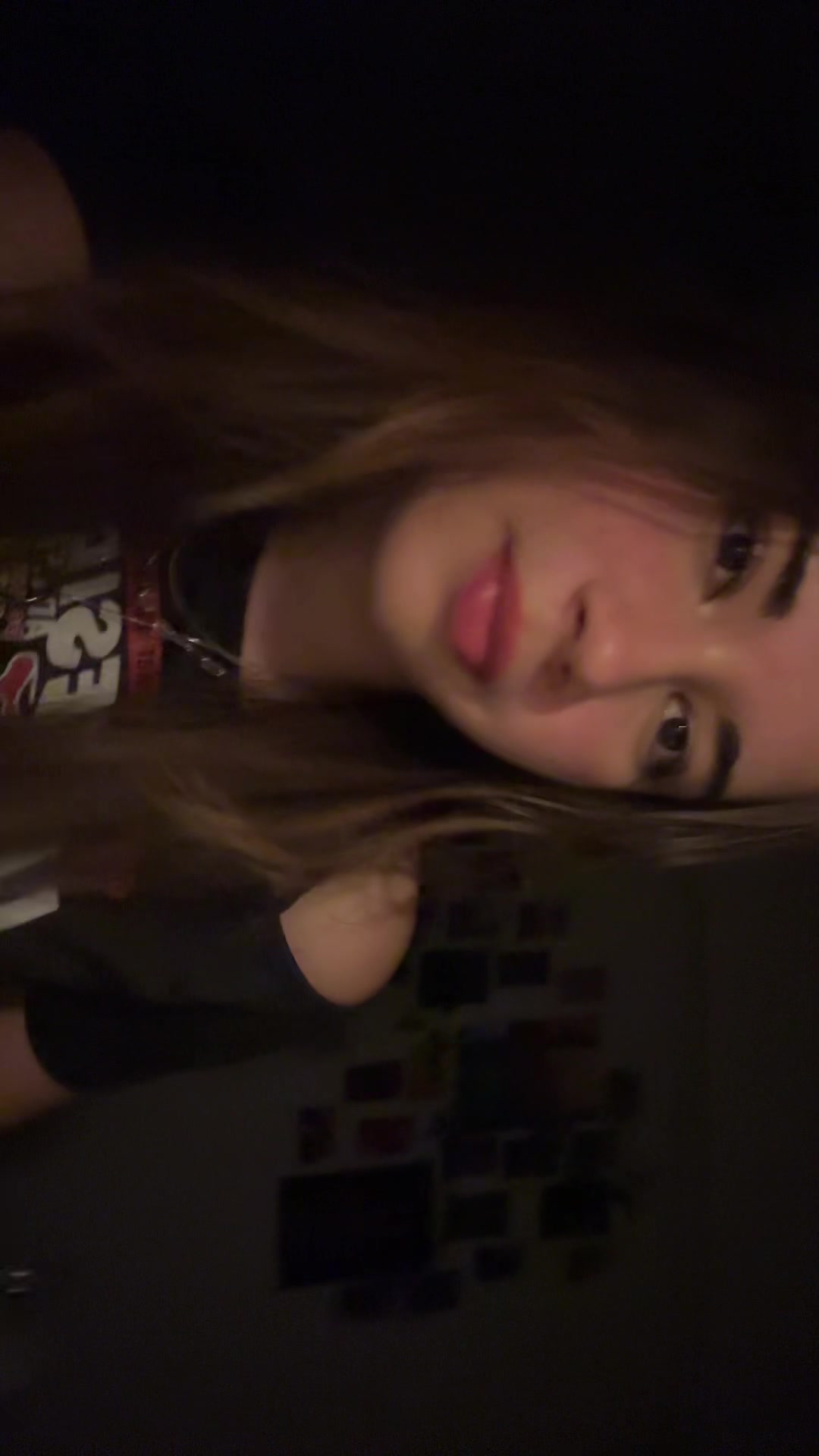 @X.xnia
