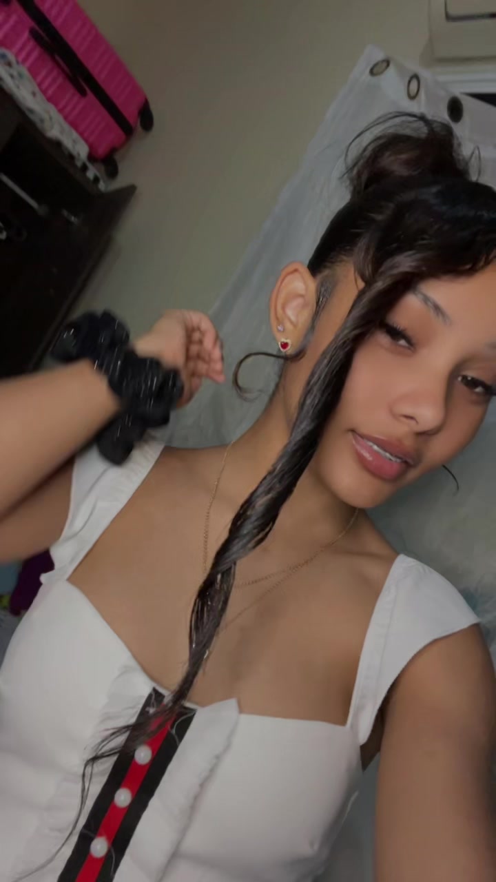 @Crysstal.🦇