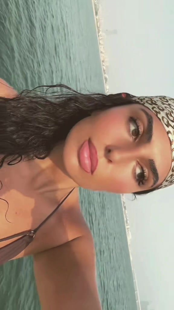 @Jenny_blb