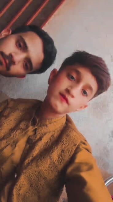 @❤️🩹علی ملک 🥀