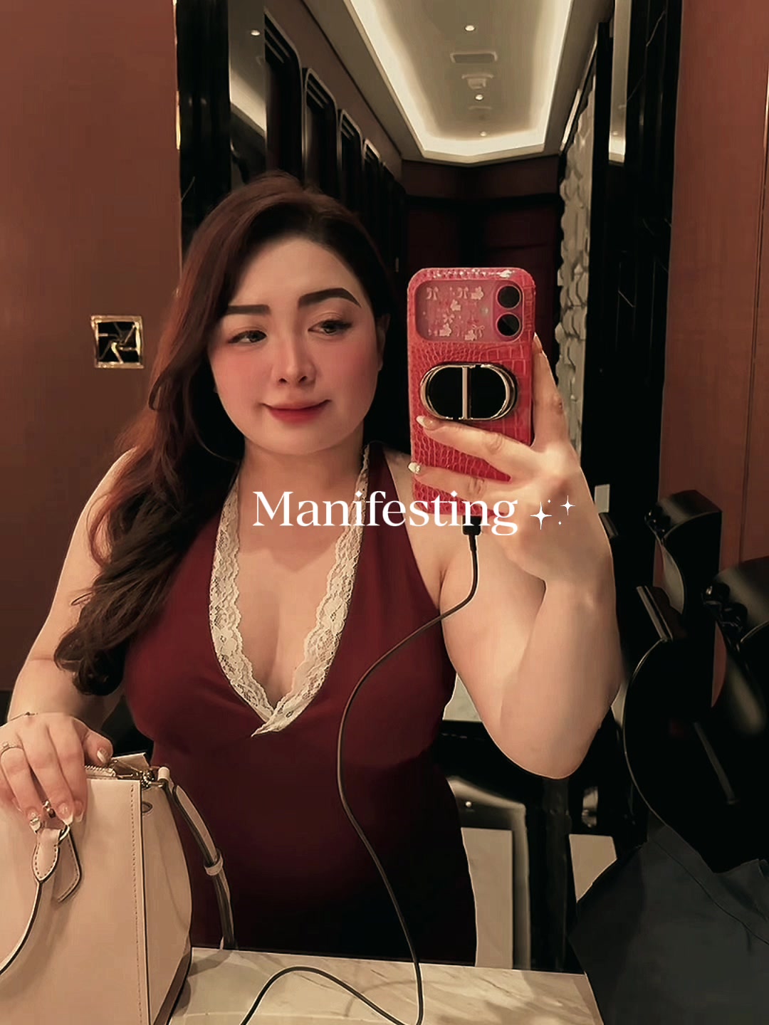 @applejmontez