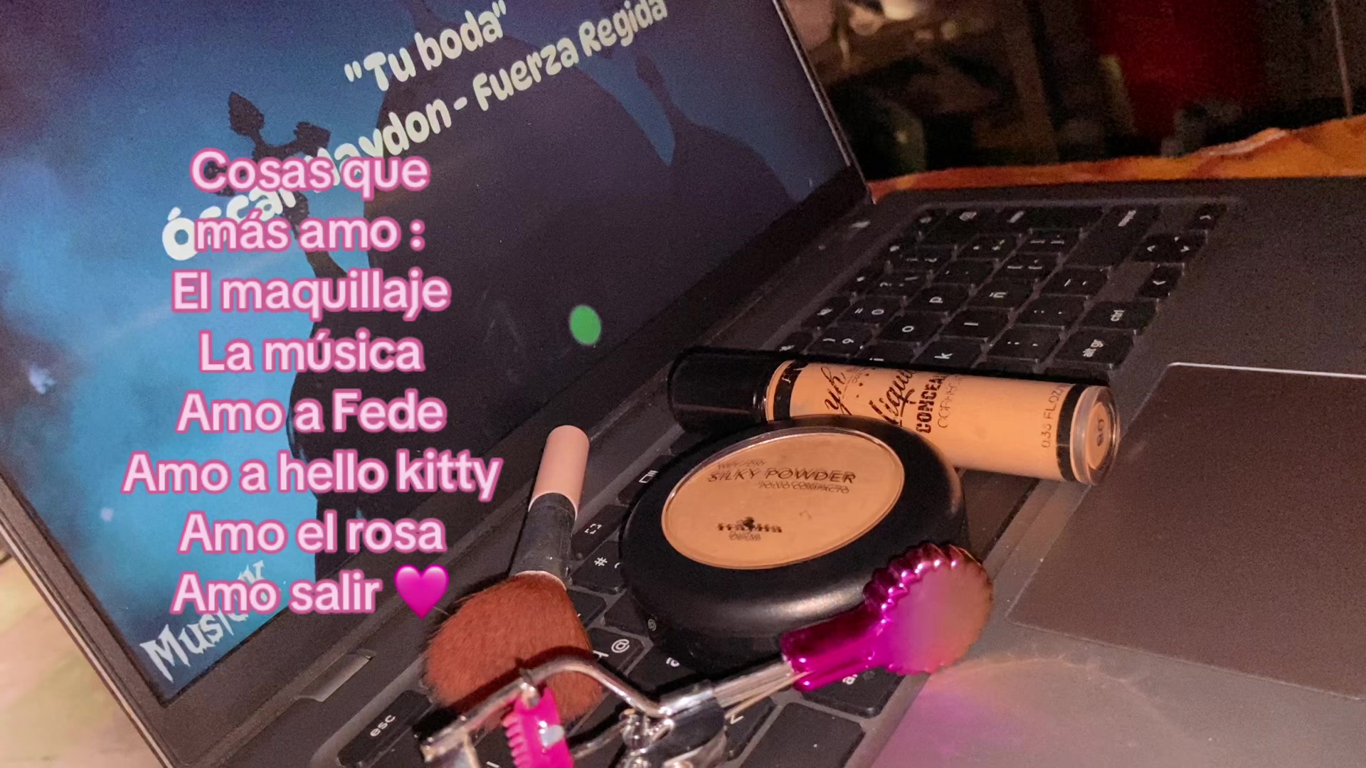 @𝓑𝓲𝓵𝓵𝔂 💘💕