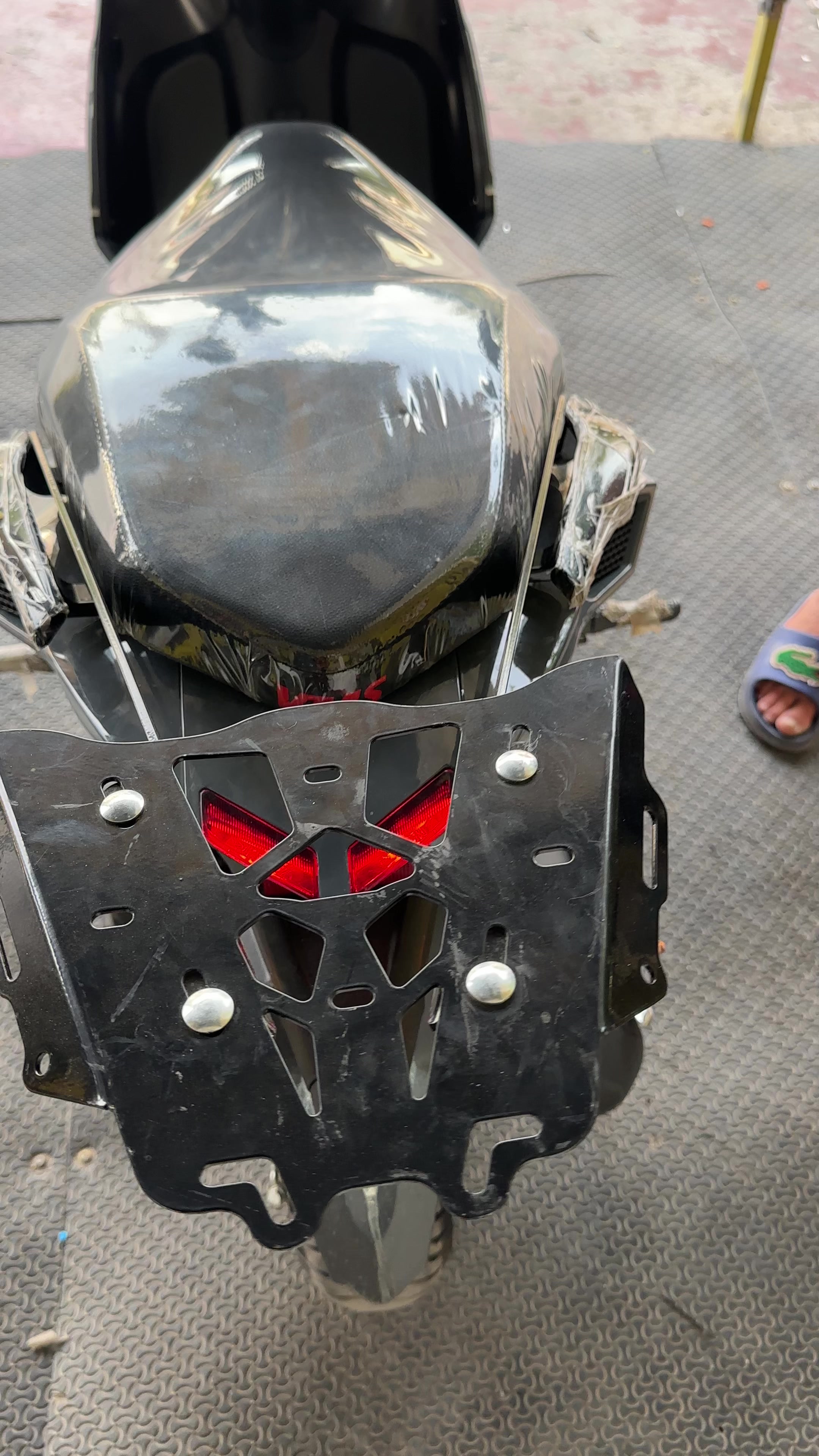 @Sofiane piéces Moto 13