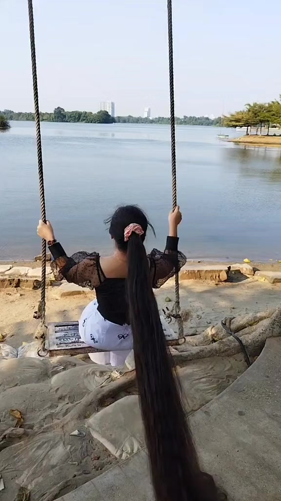 @Shwe Myanmar gigi girl