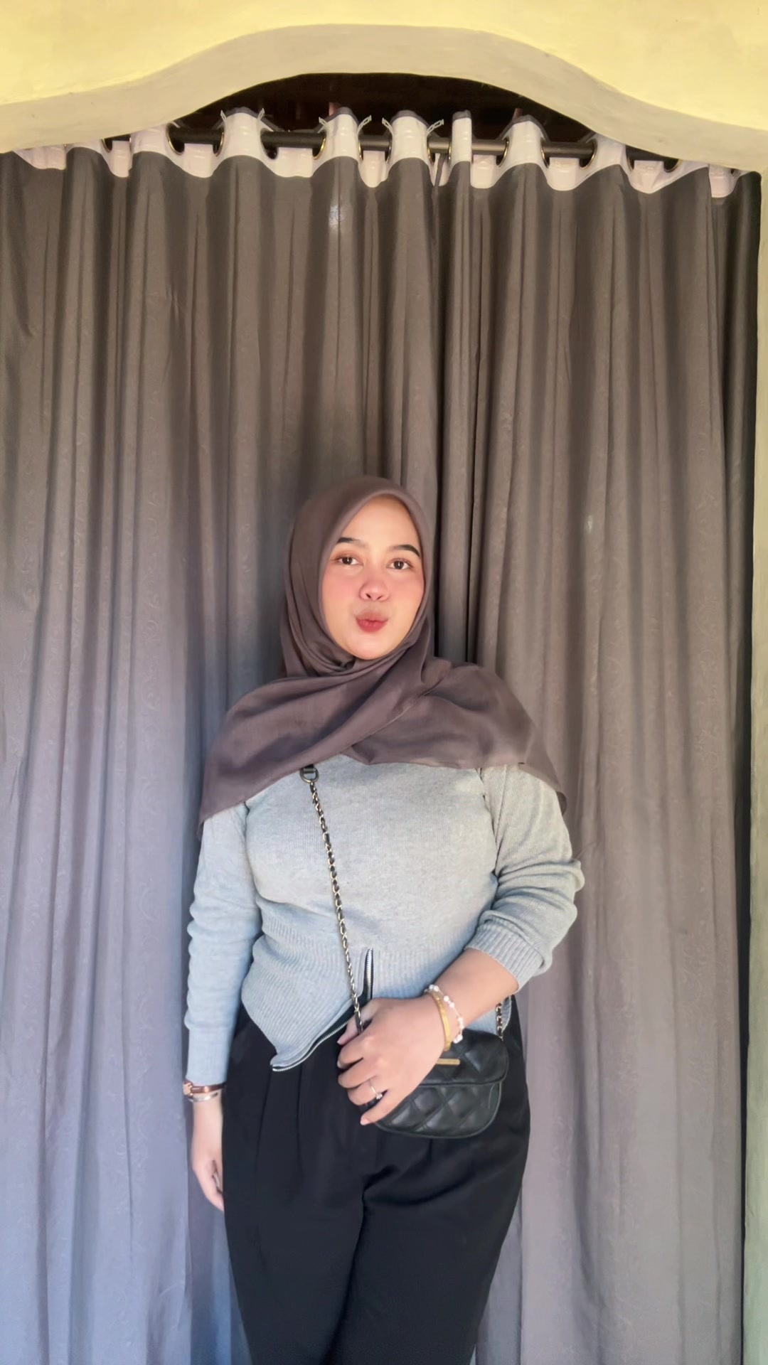 @Fatimaa