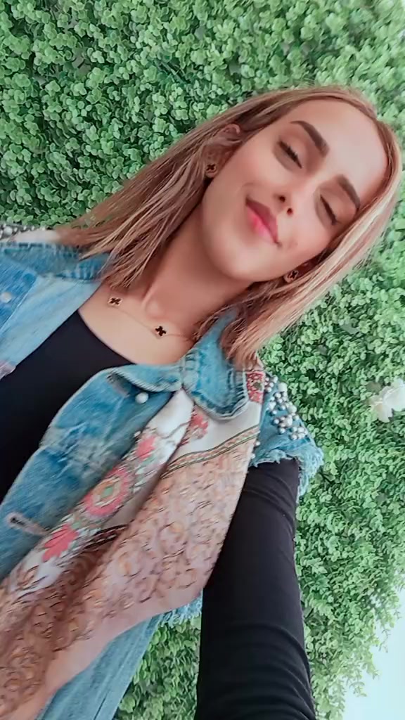 @Řa Mą