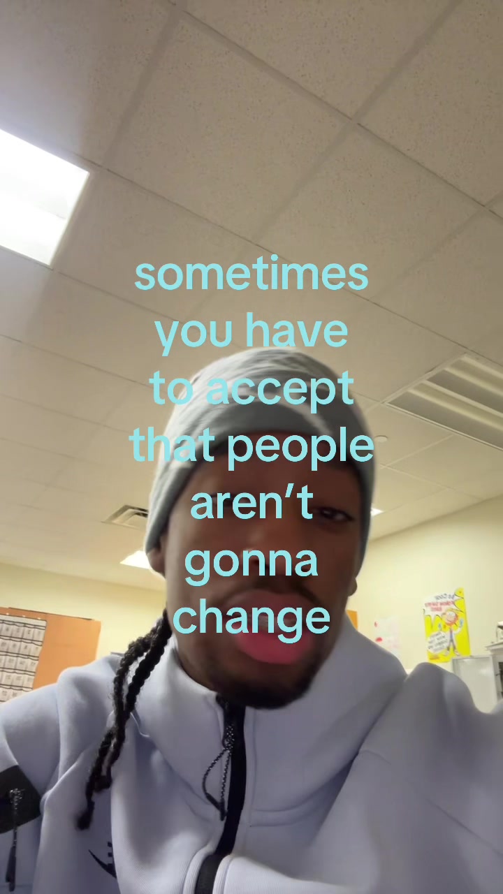 @✋🏾
