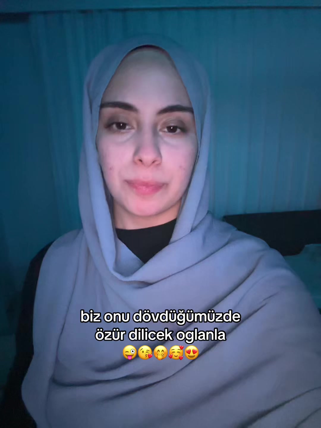 @dilara 𖣂