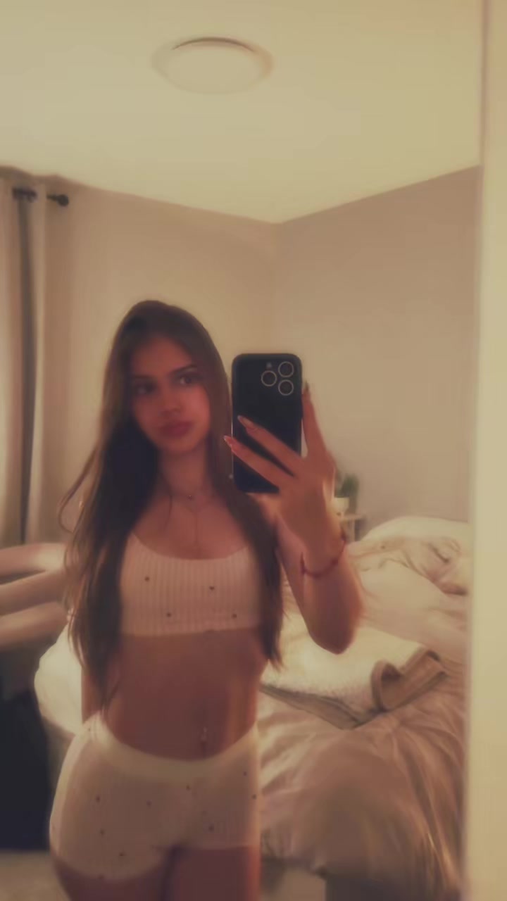 @mia<3