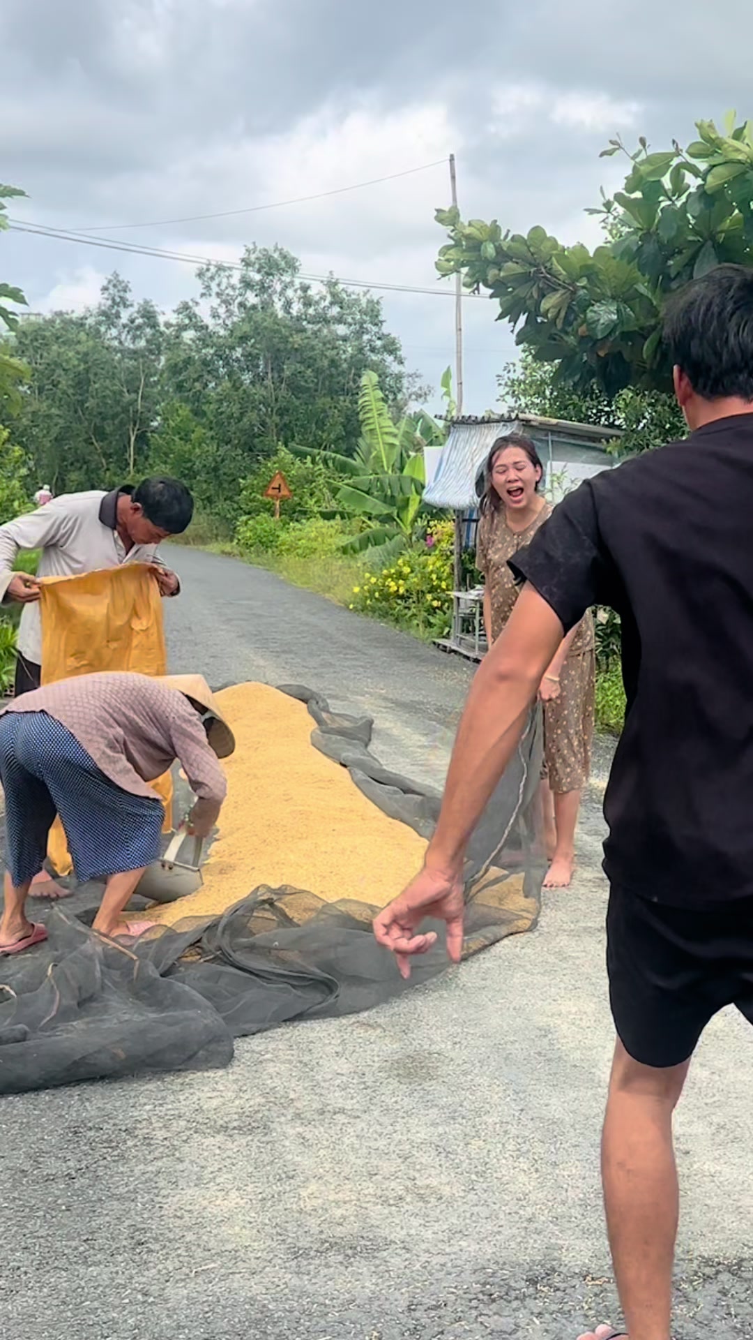 @Út Không Báo 🦅💚