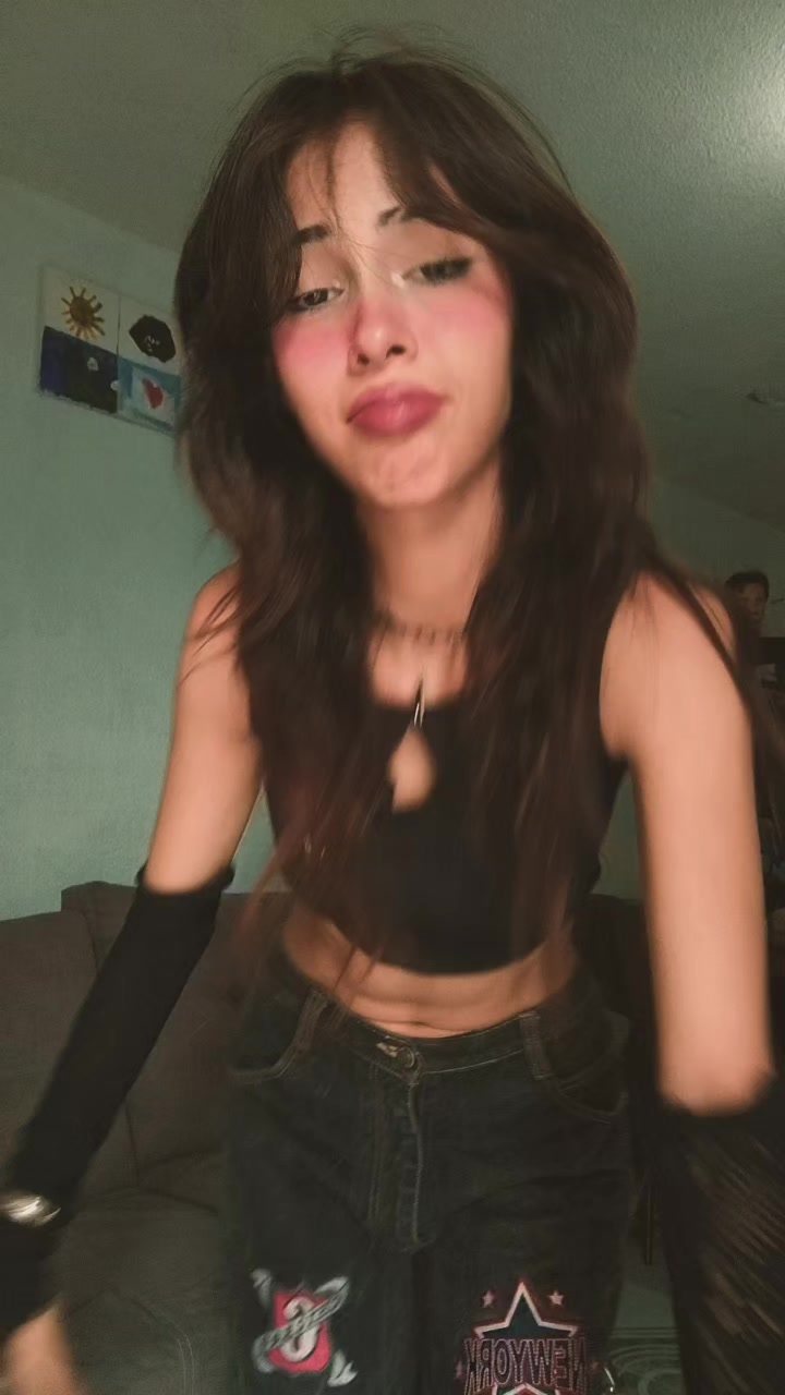 @UVE