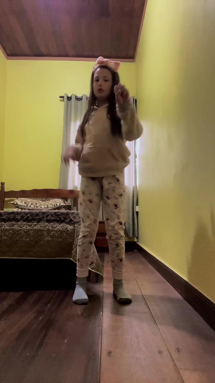 @Maitê Sabel