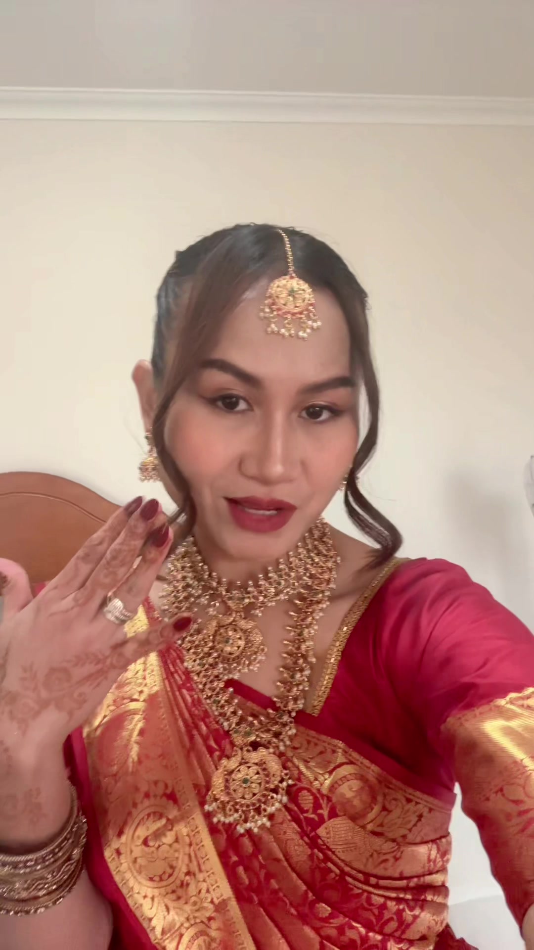 @hi