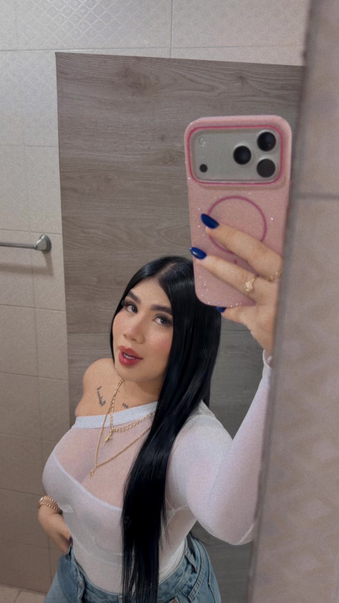 @Ale🤍🌴