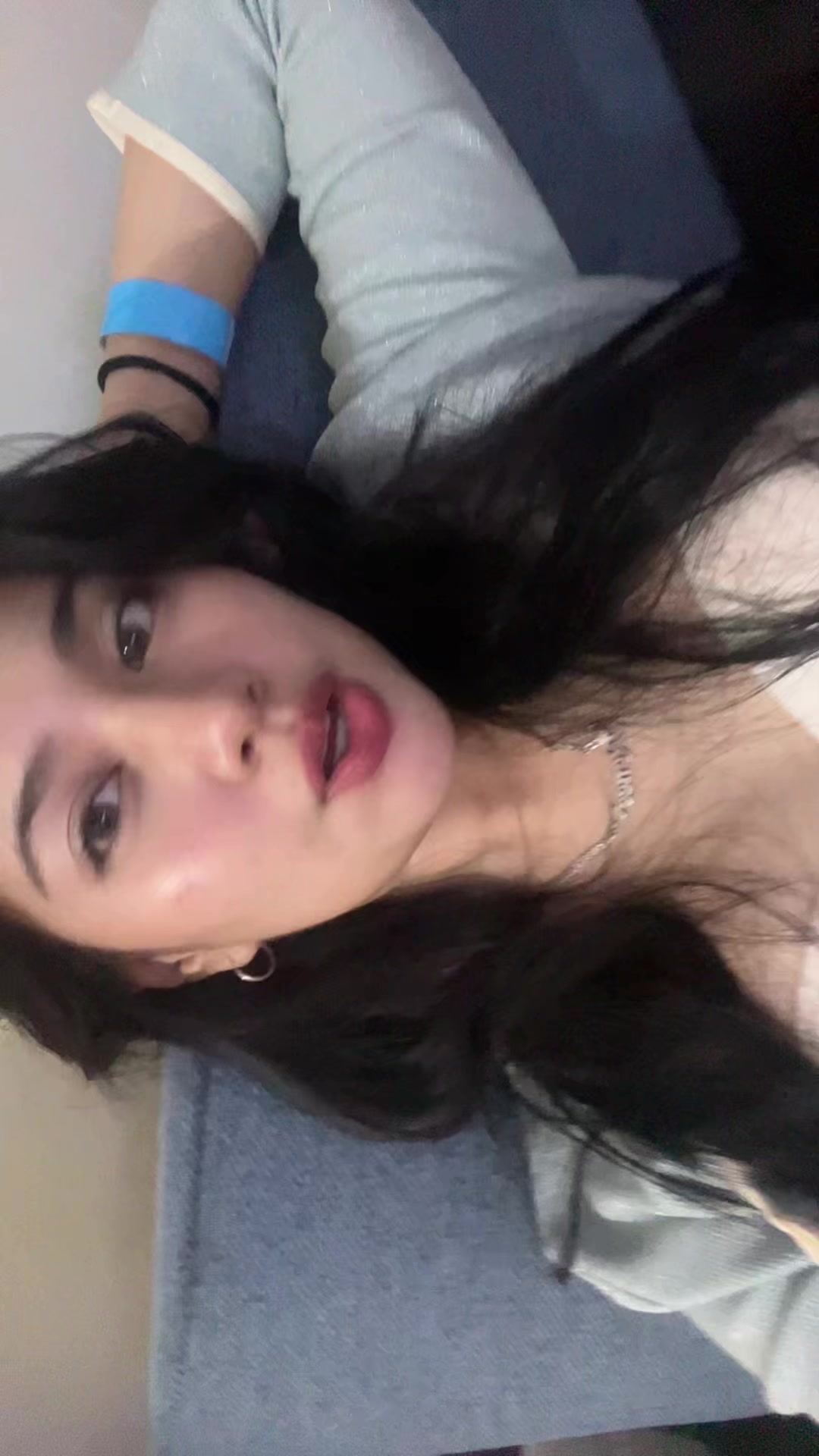 @raeveiy