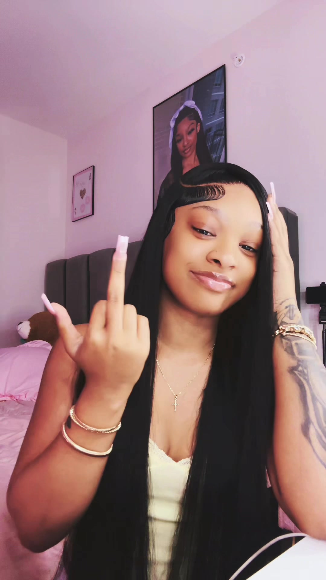 @prettyluhhkayy__