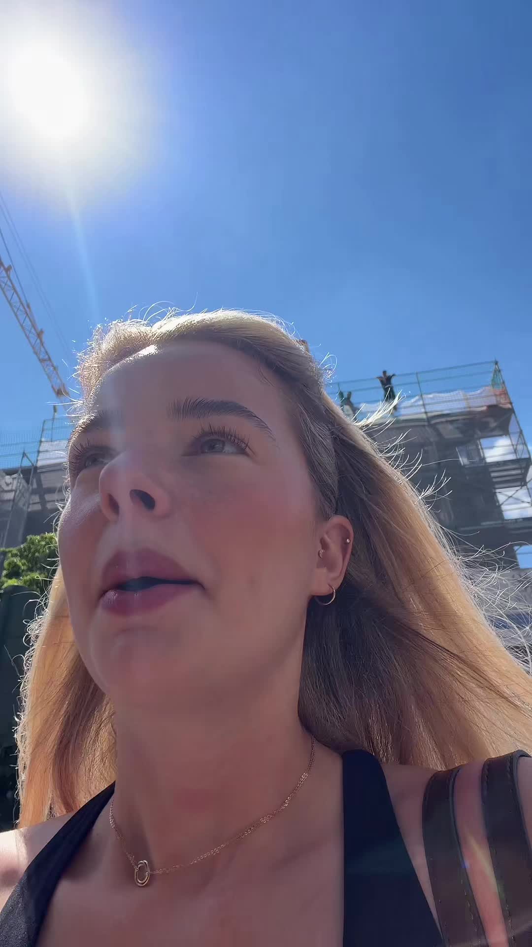@Lara