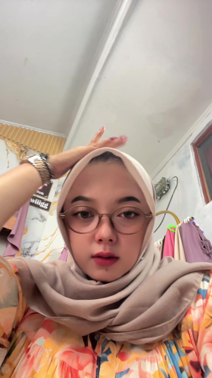 @Dewiigg