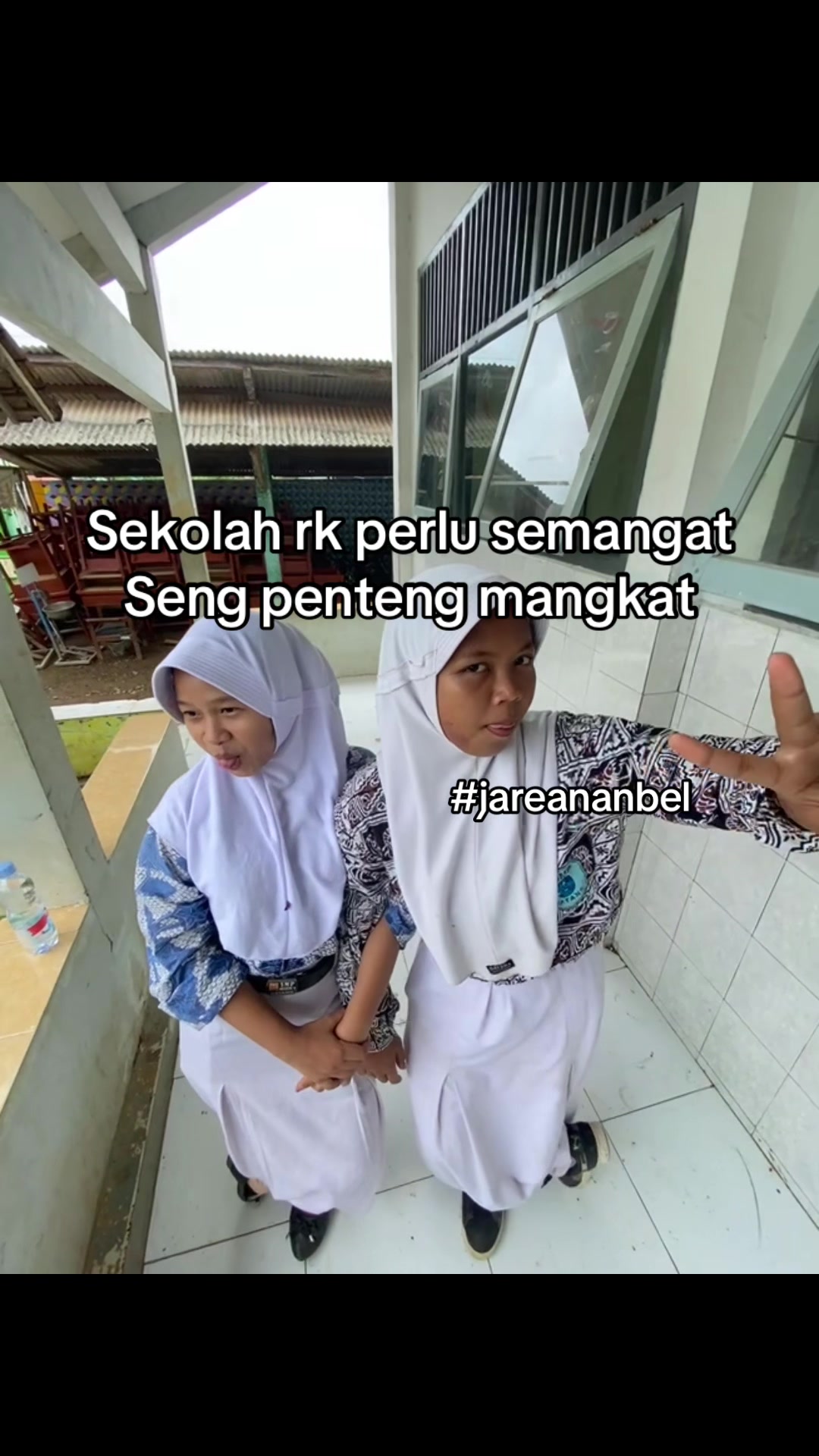 @Alumni_IX E.official