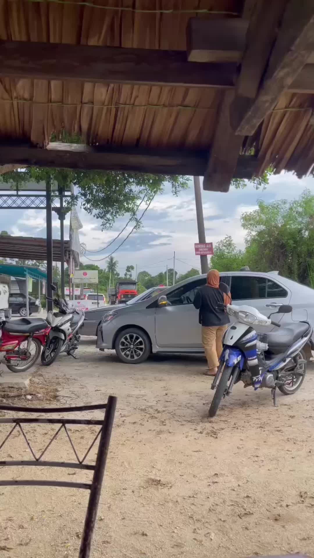 @Muhd Iruzuan