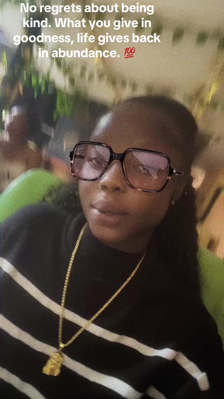 @😔