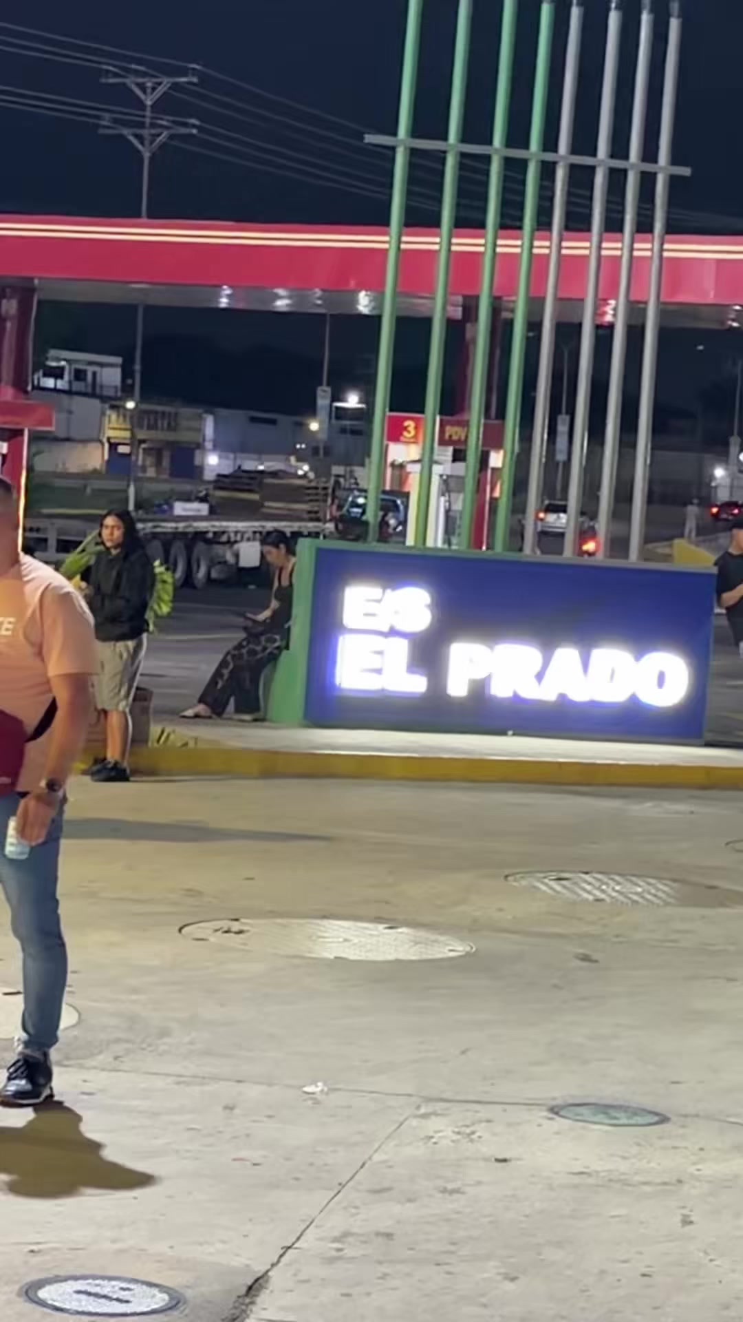 @V&iacute;ctor Aponte