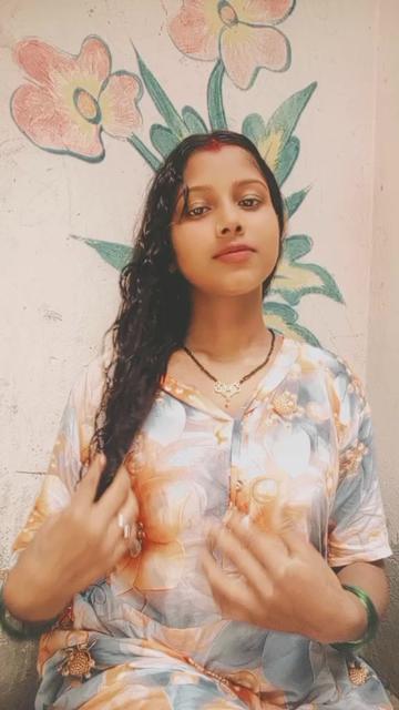 @Saptari♥️ Queen 👑💖👑