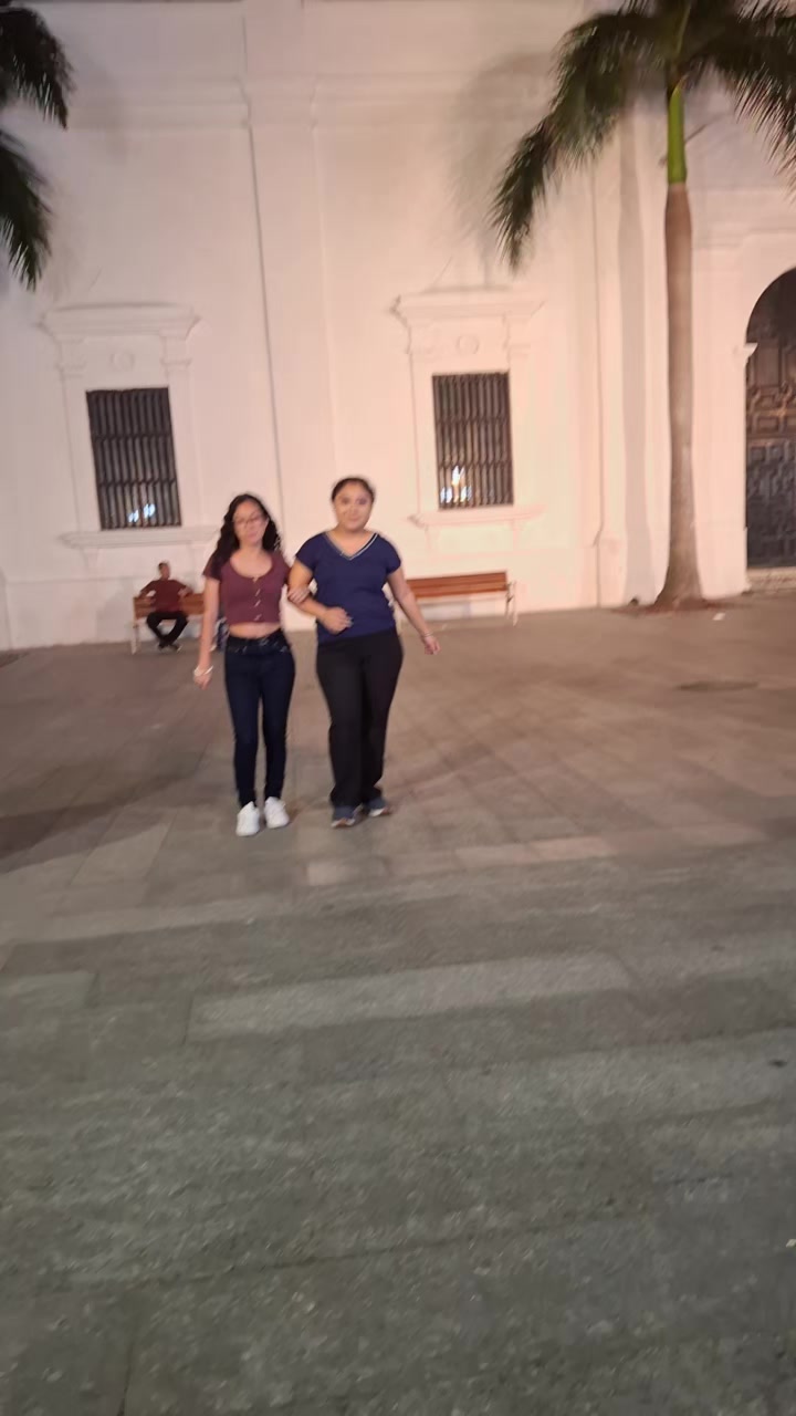 @pekis_25