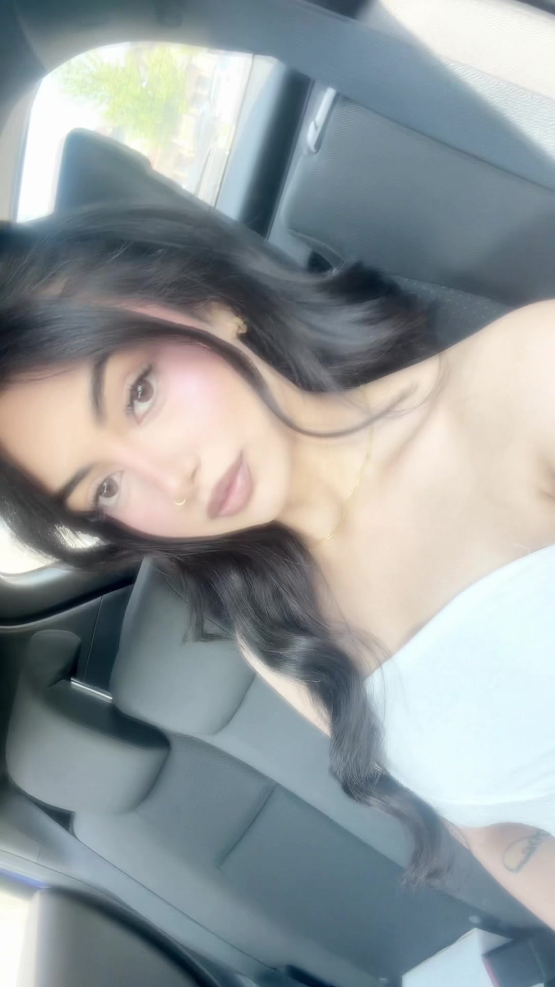 @𝒫