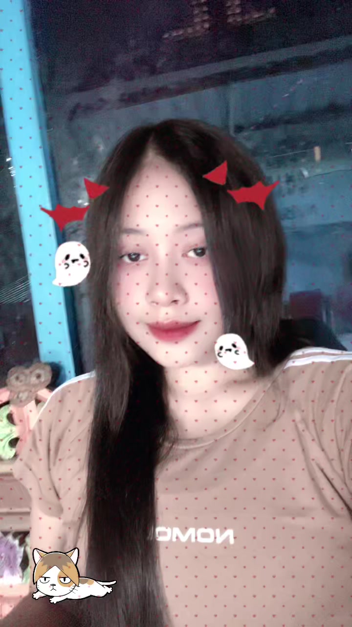 @~
