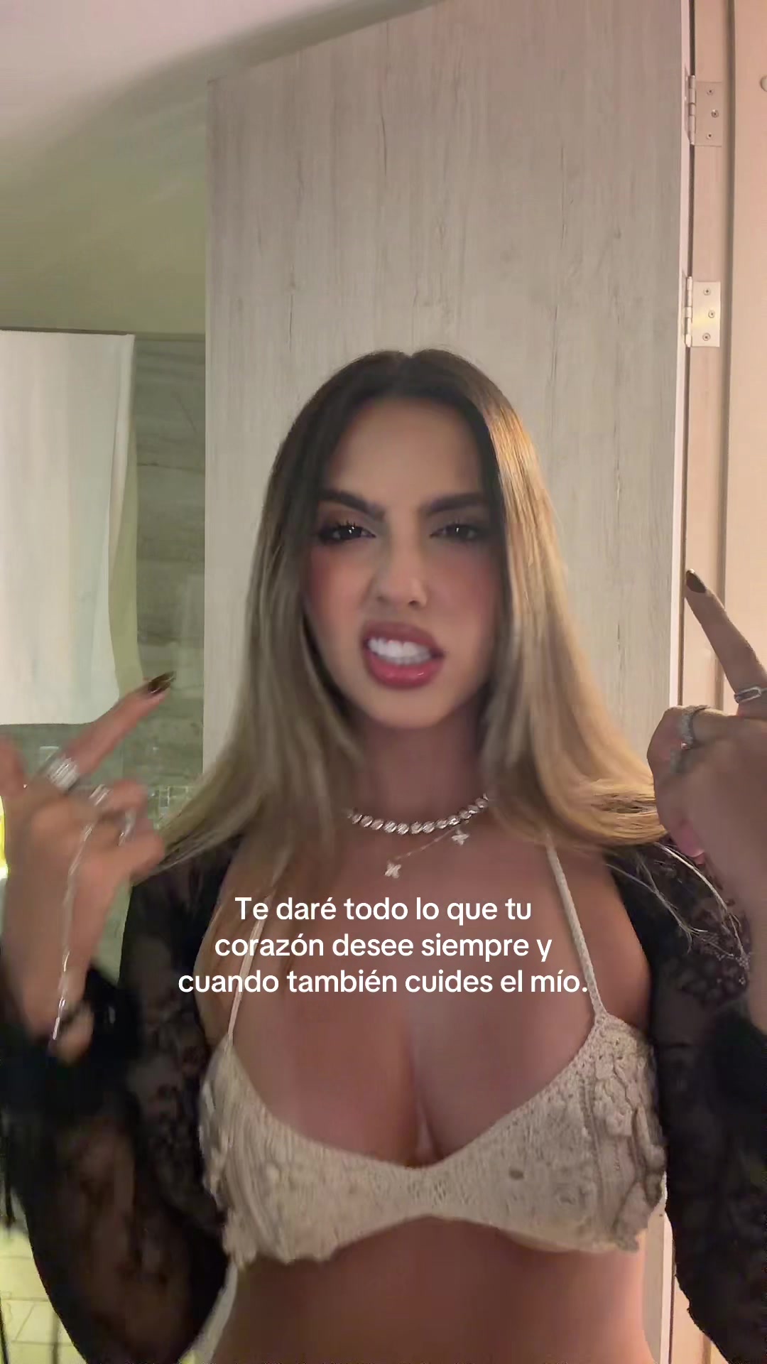 @isabellacontrerast