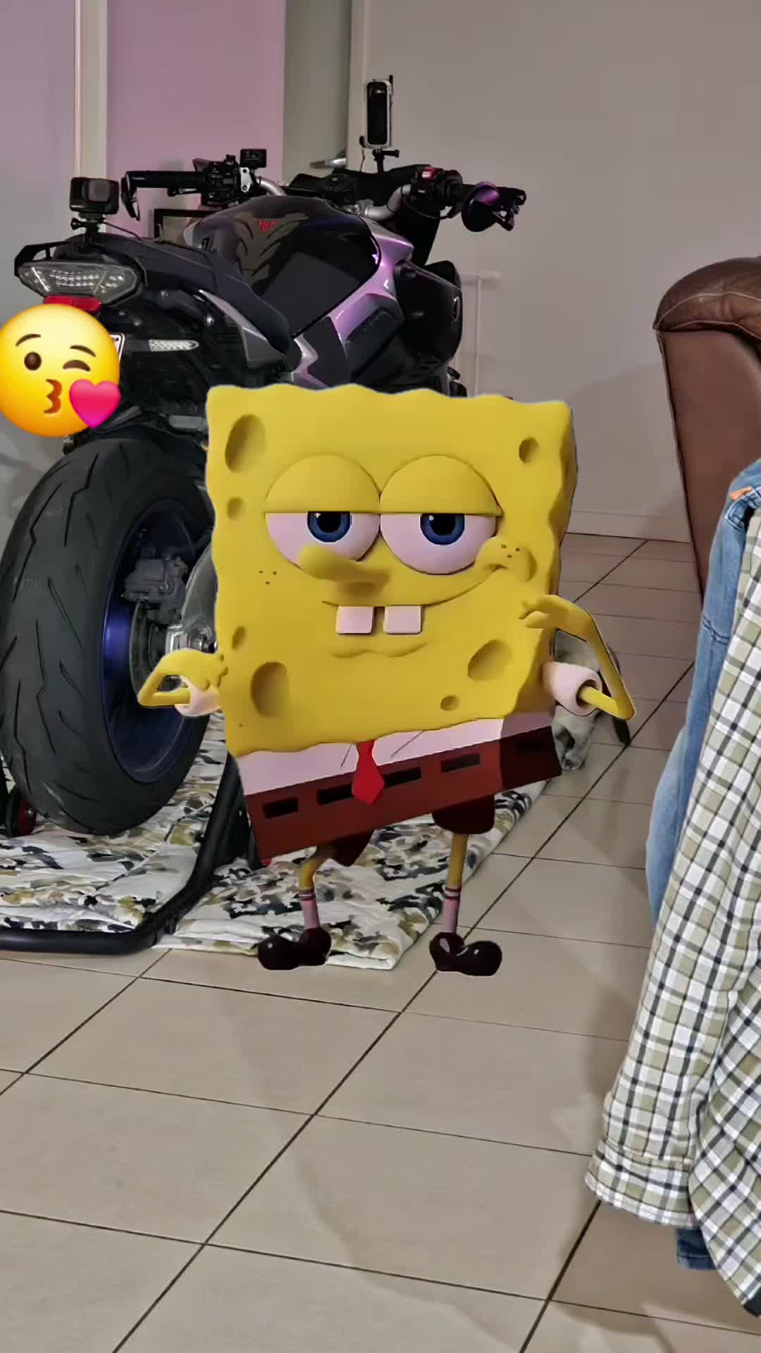 @𝓜𝓻. 𝓟𝓲𝓷𝓮𝓪𝓹𝓹𝓵𝓮
