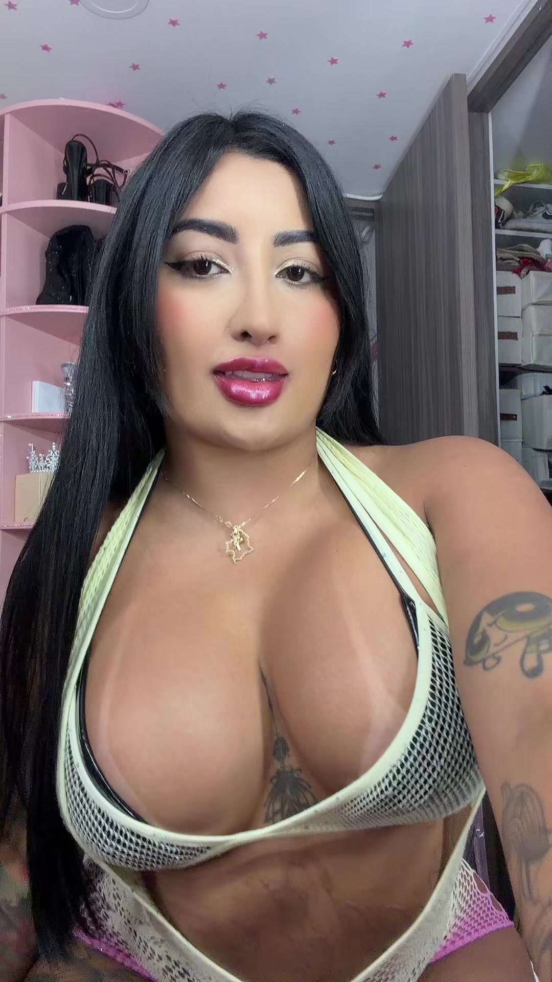 @Karen Cifuentes