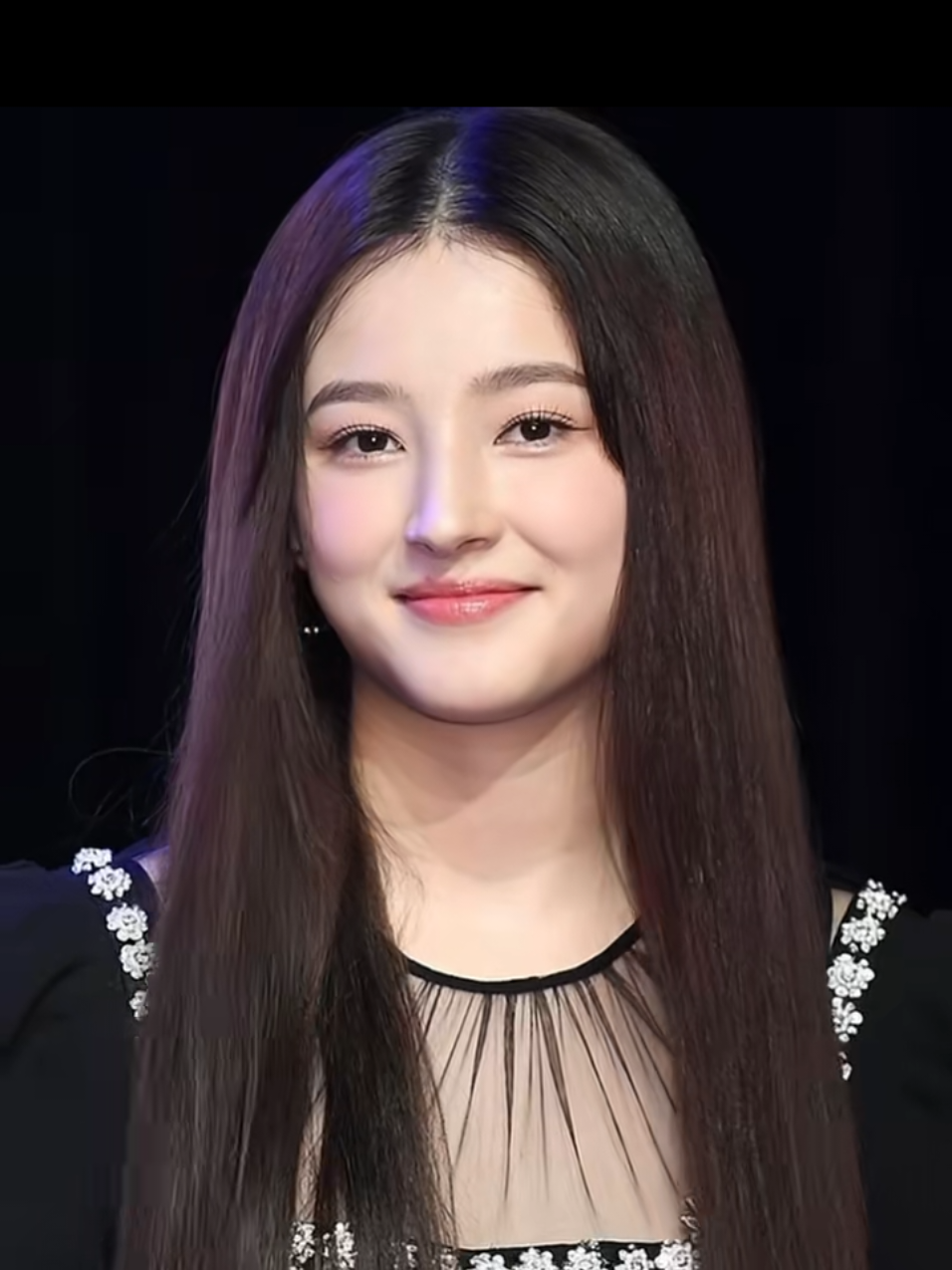 @-𝐘𝐨𝐔𝐫♡𝐓𝐀𝐍𝐈𝐒𝐇𝐀🍒🧃