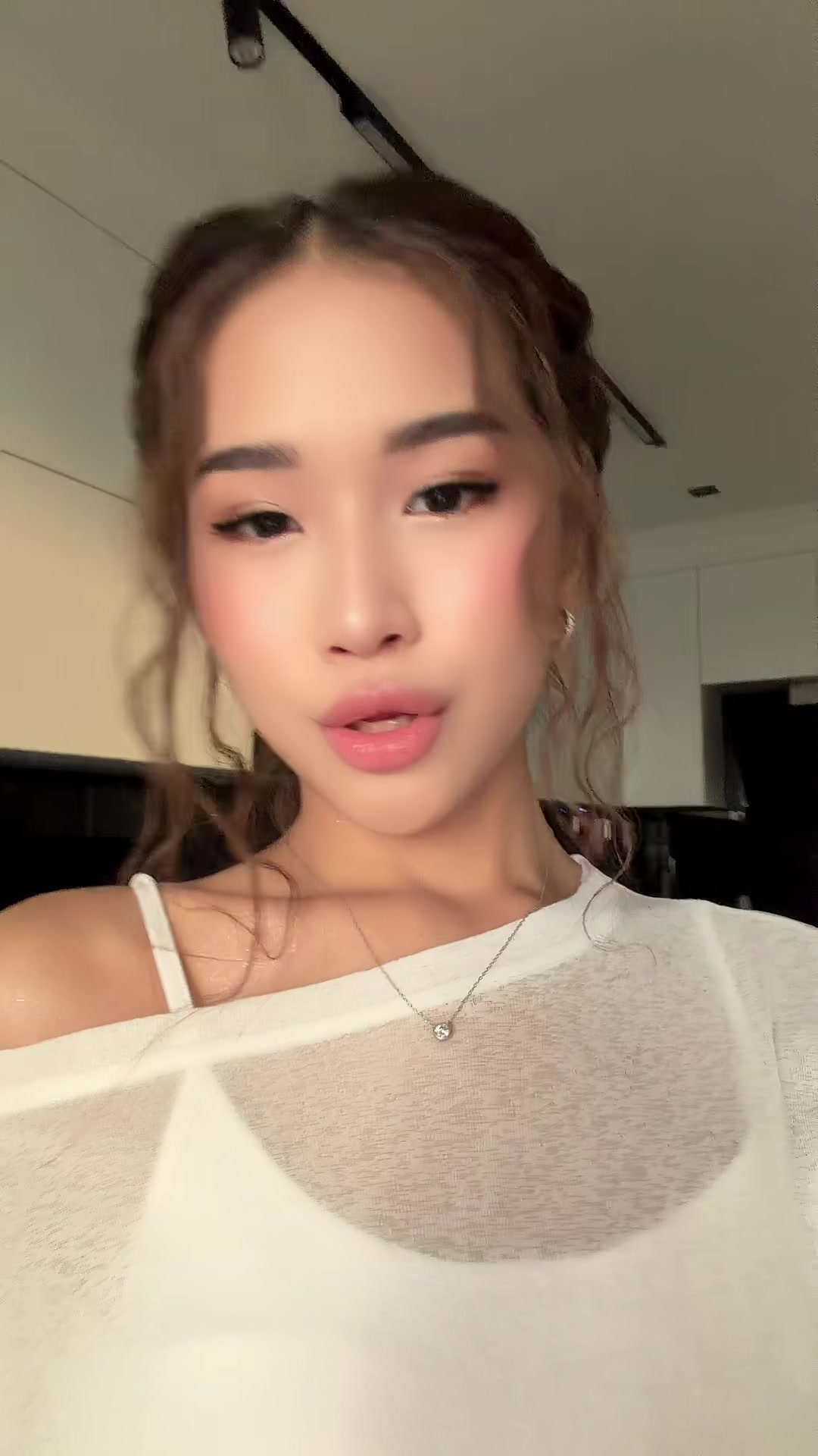 @ba1au🙎🏻♀️