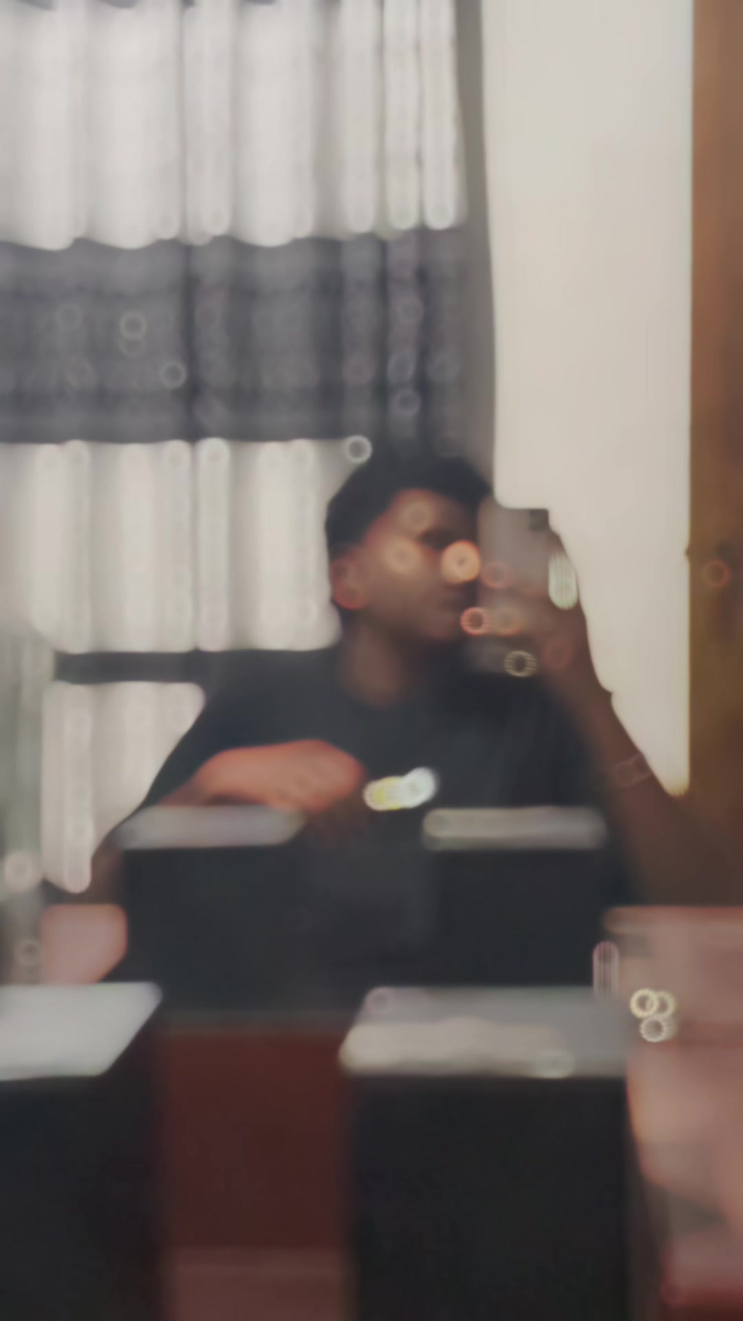 @Buvindu_s