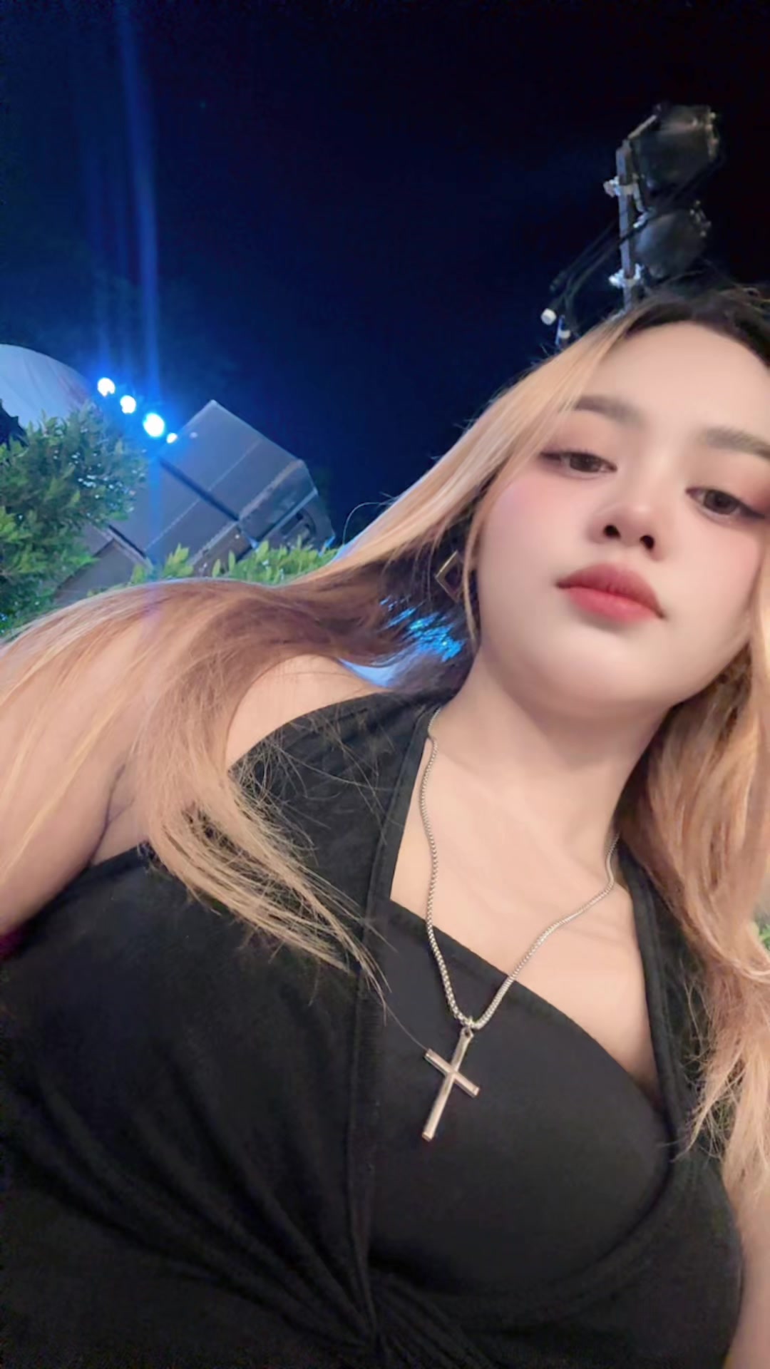 @กานต์ ธารา (99.4K)