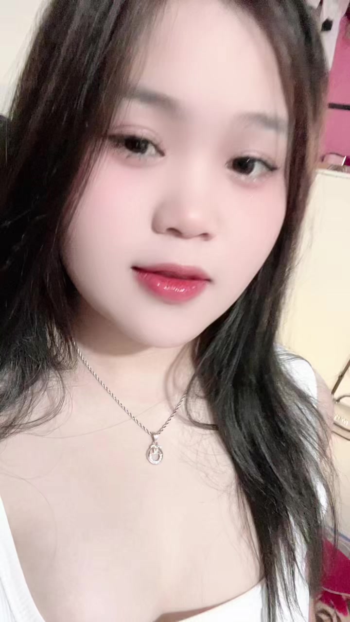@Th&uacute;y hằng🫧