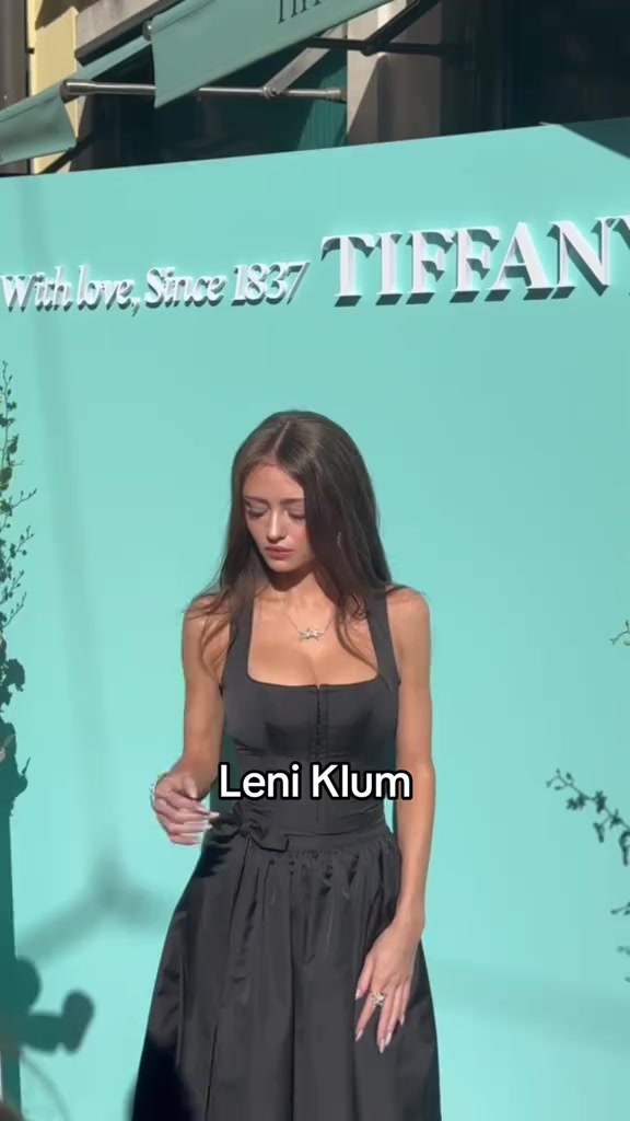 @Leni