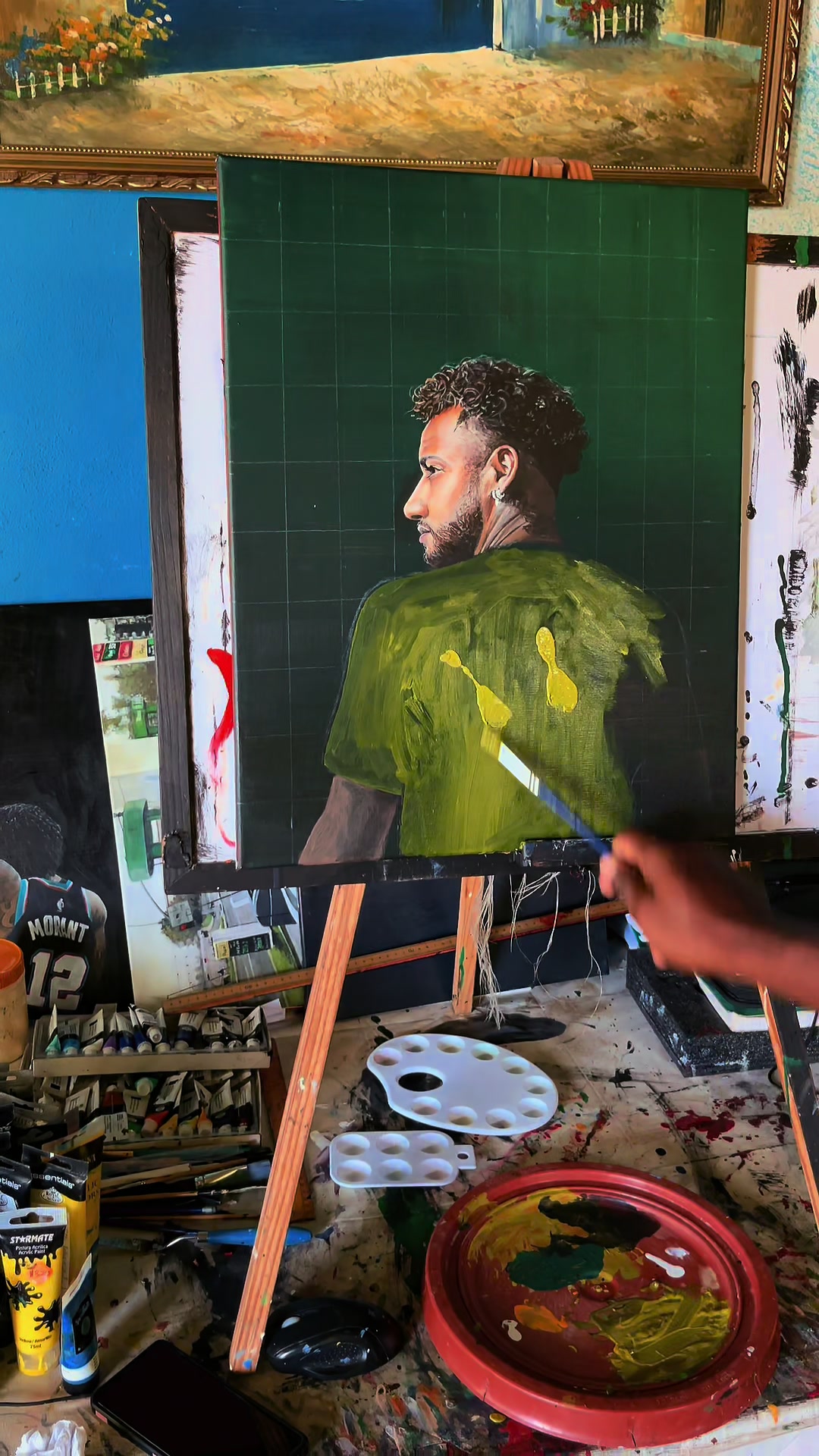 @Latin | Realistic artist