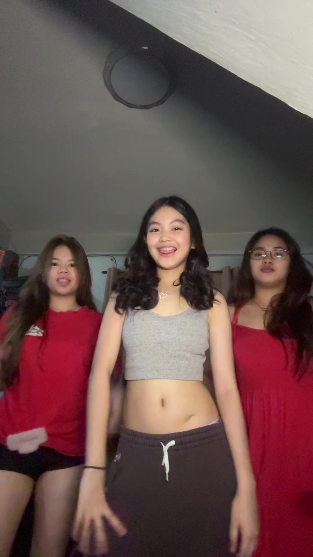 @Zahlia