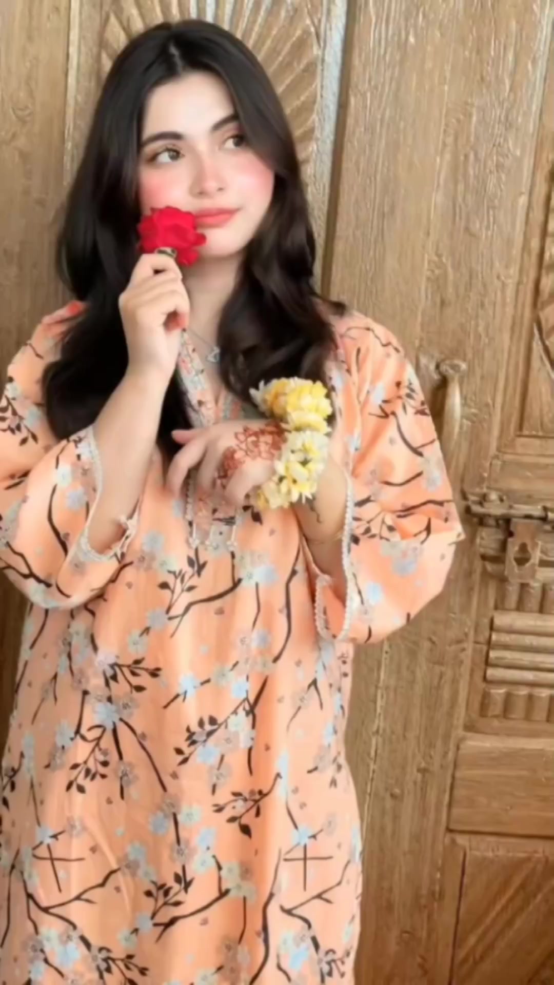 @LaIba