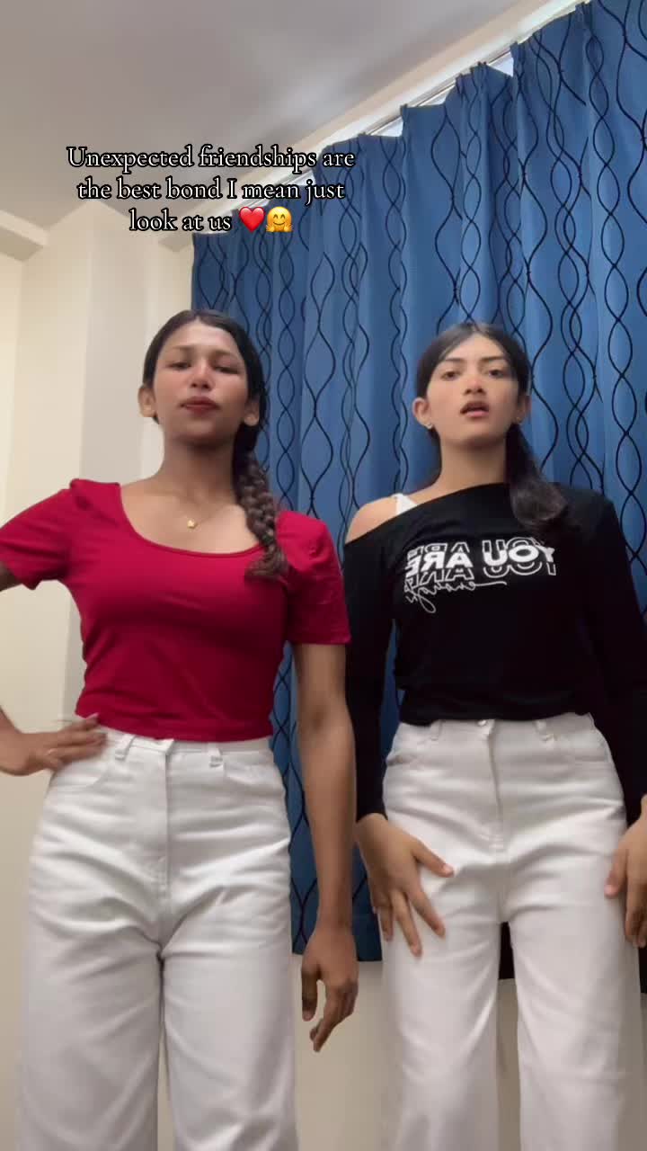 @रोजिना🇳🇵