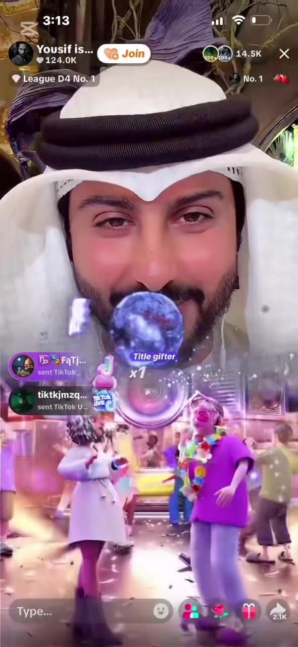 @Khaja🇨🇦