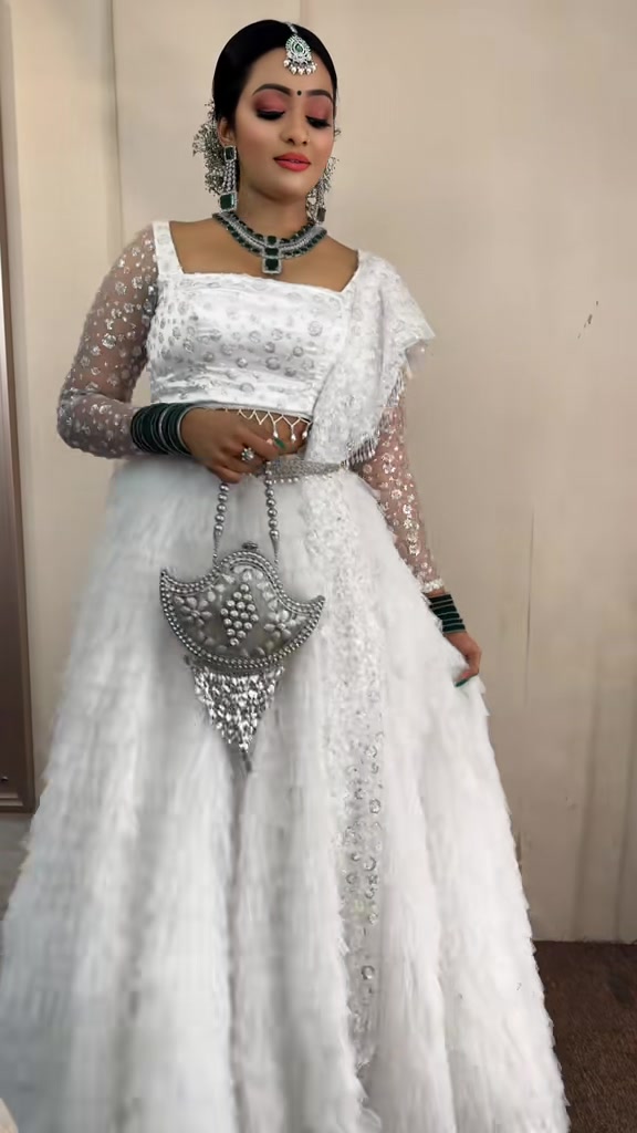 @🦋🧿NayanaThara cruz ❤🪬