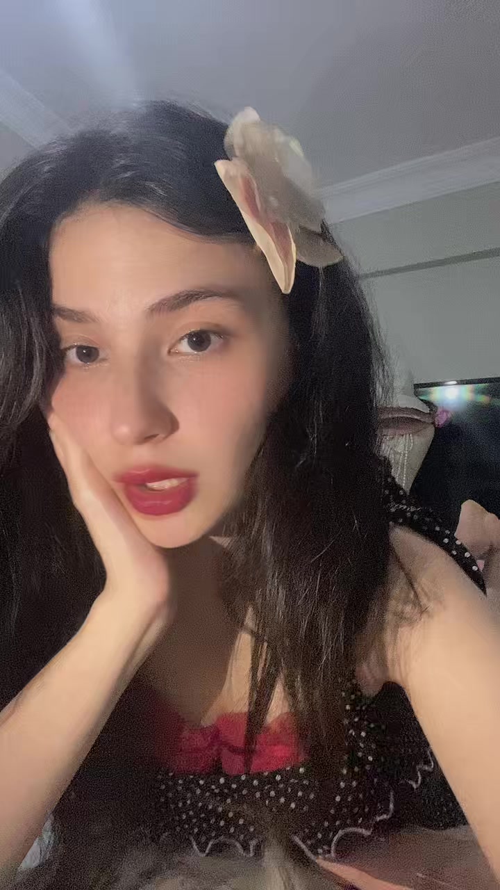 @Esranurrr🌸