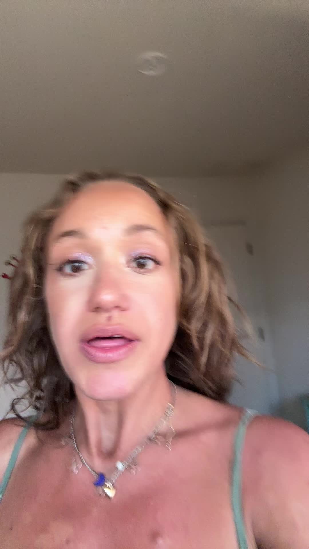 @Lavenderhazzeyy