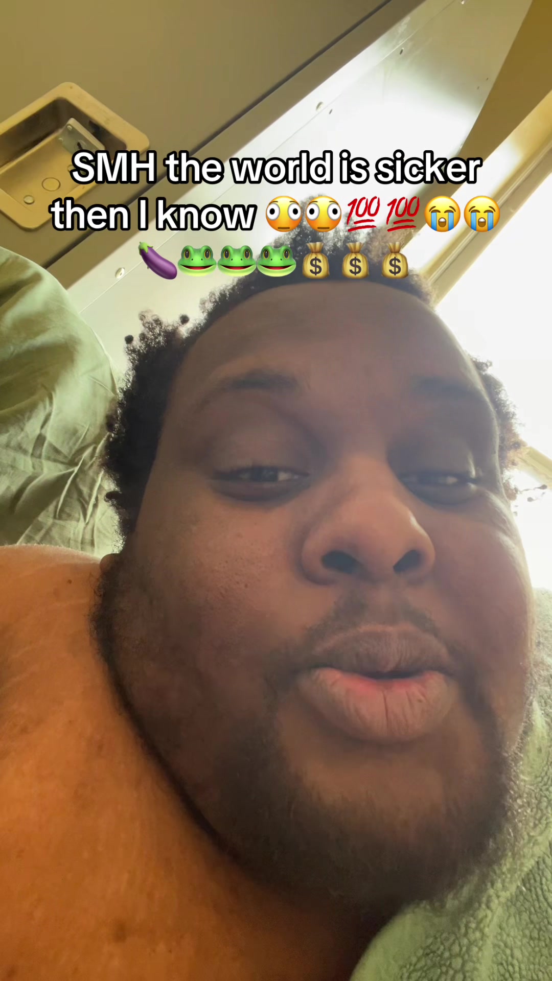 @tismalla_hoodlegend