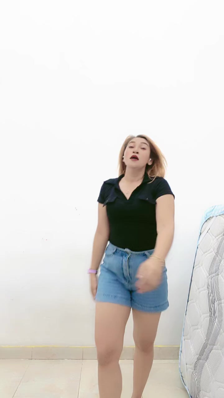 @Veronica magaretha