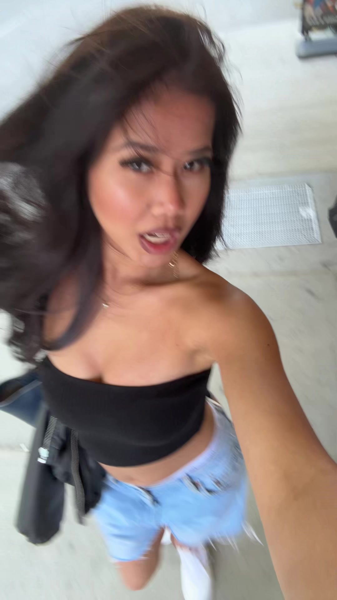 @JF🇰🇭